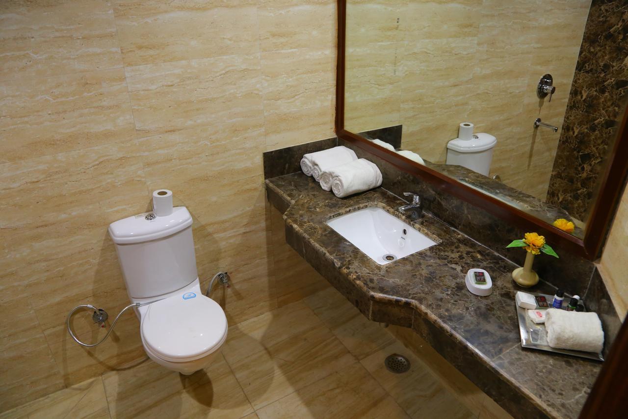 Magsons Resorts Vrindavan Kosi Exterior photo